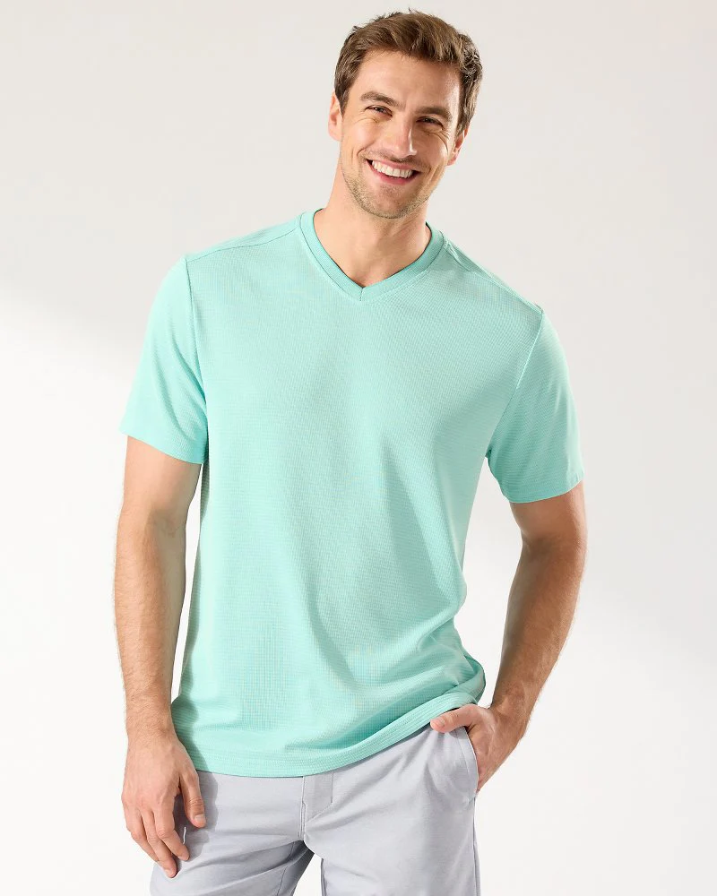 Coastal Crest IslandZone® V-Neck Shirt - Image 3