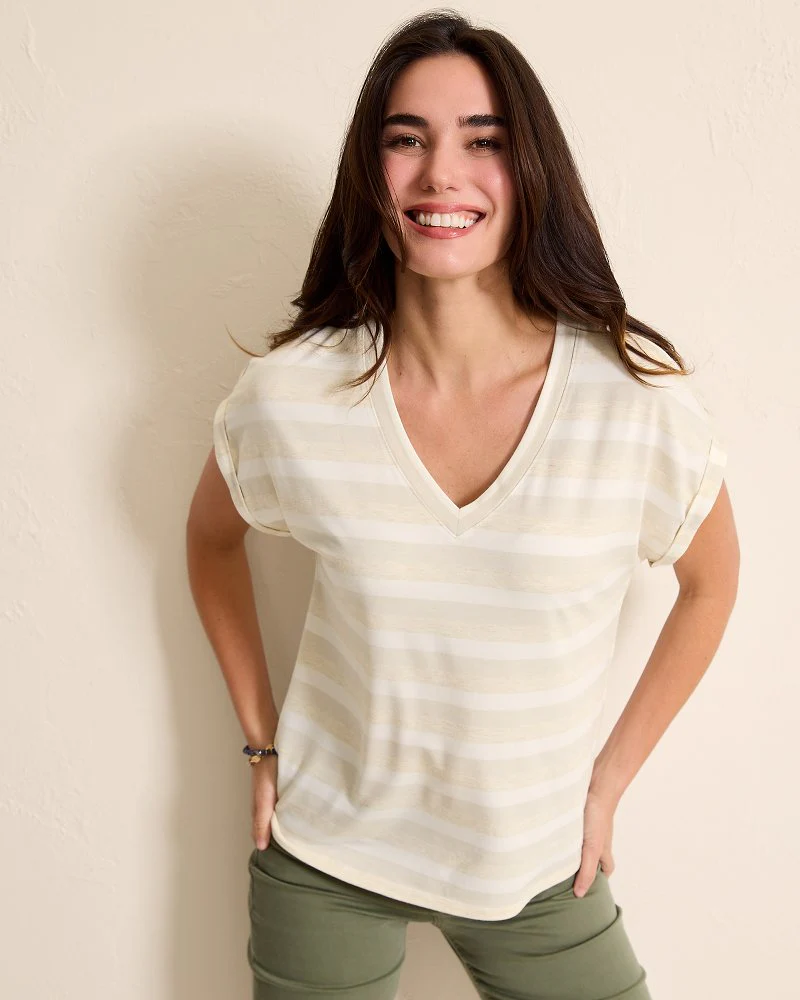 Kauai Island Voyage V-Neck T-Shirt - Image 2
