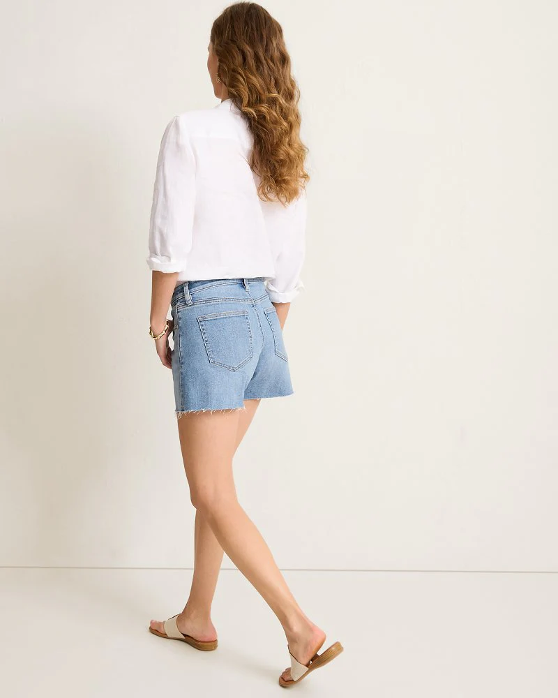 Relaxed Raw-Edge Jean Shorts - Image 6