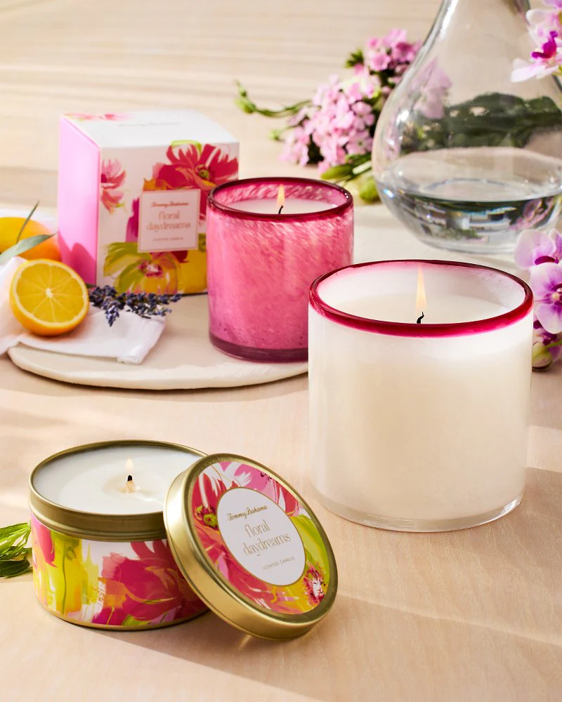 Floral Daydreams 6-oz. Boxed Glass Candle - Image 3
